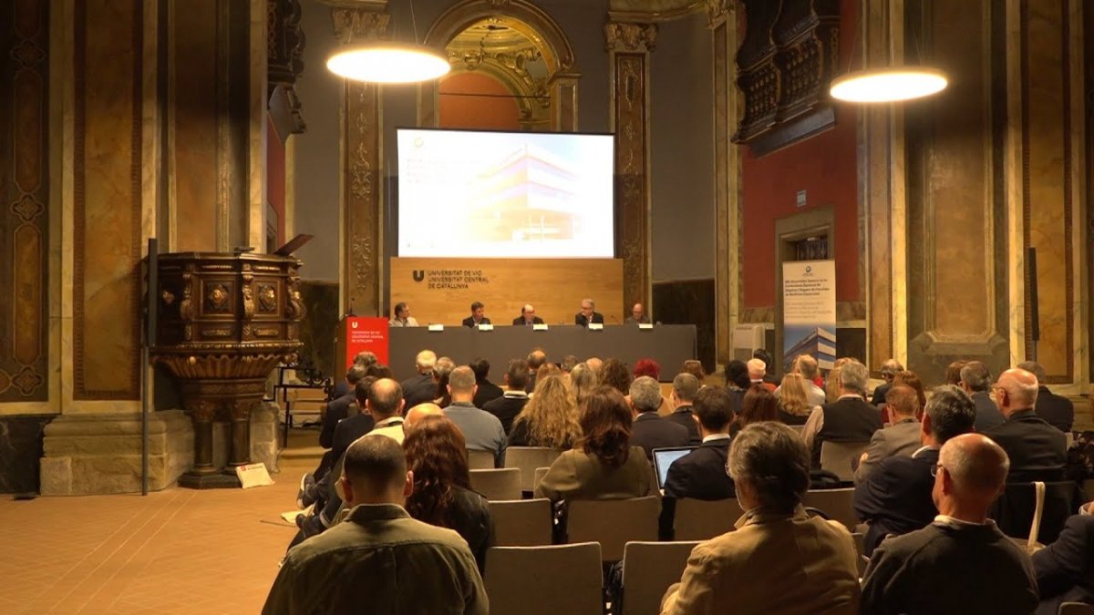 Un momengt del Congrés al paranimf de la UVic-UCC