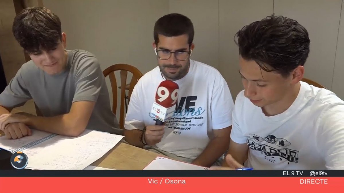 Els dos estudiants amb qui EL 9 TV va anar a comparitr -o interferir- una eston d'estudi aquest dilluns