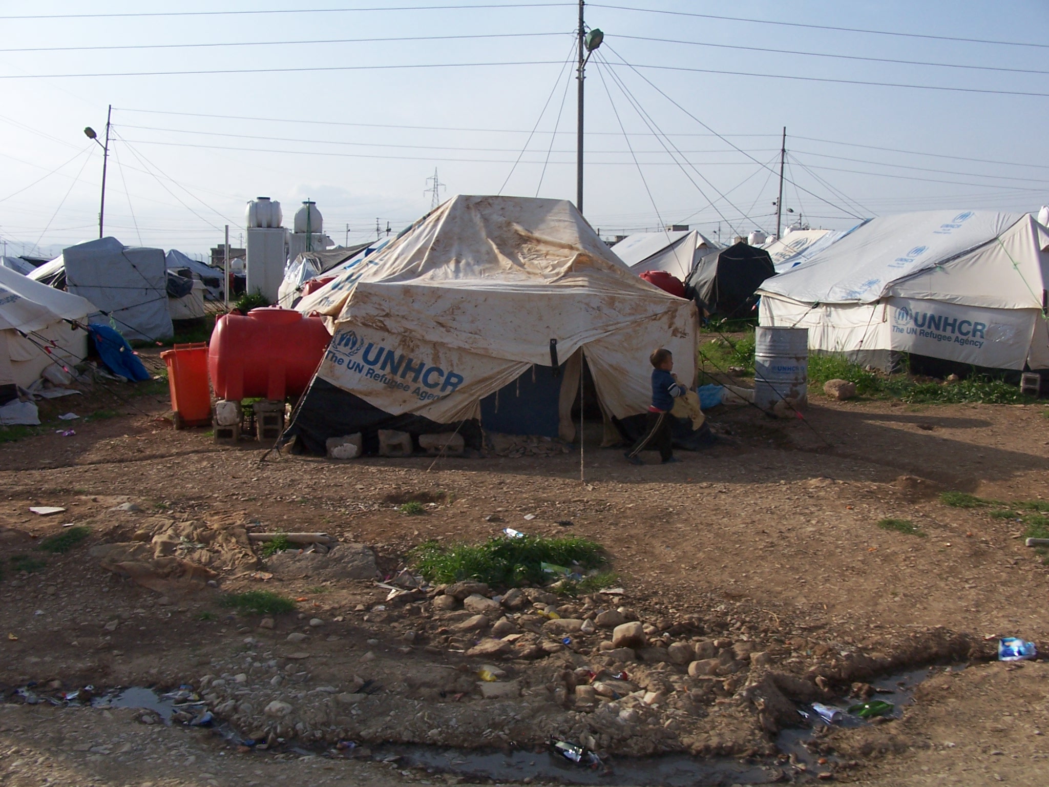 Milers de persones estan en campaments de refugiats fugint del conflicte a Síria