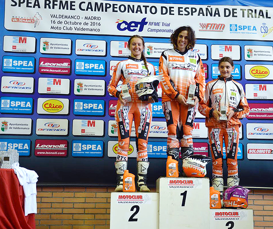 D'esquerra a dreta, Abellán, Conde i Múrcia al Campionat d'Espanya