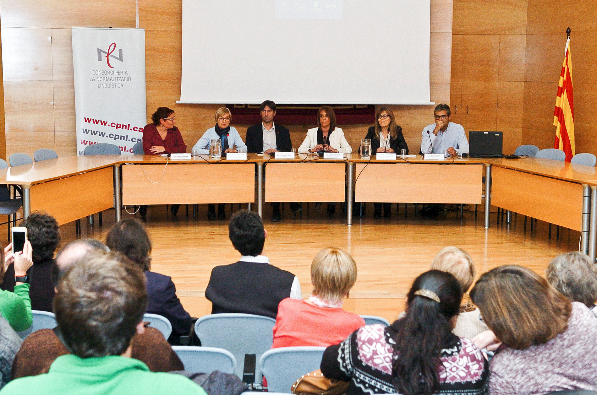 El lèxic es va presentar aquest dijous a la sala de plens de l'ajuntament de Caldes