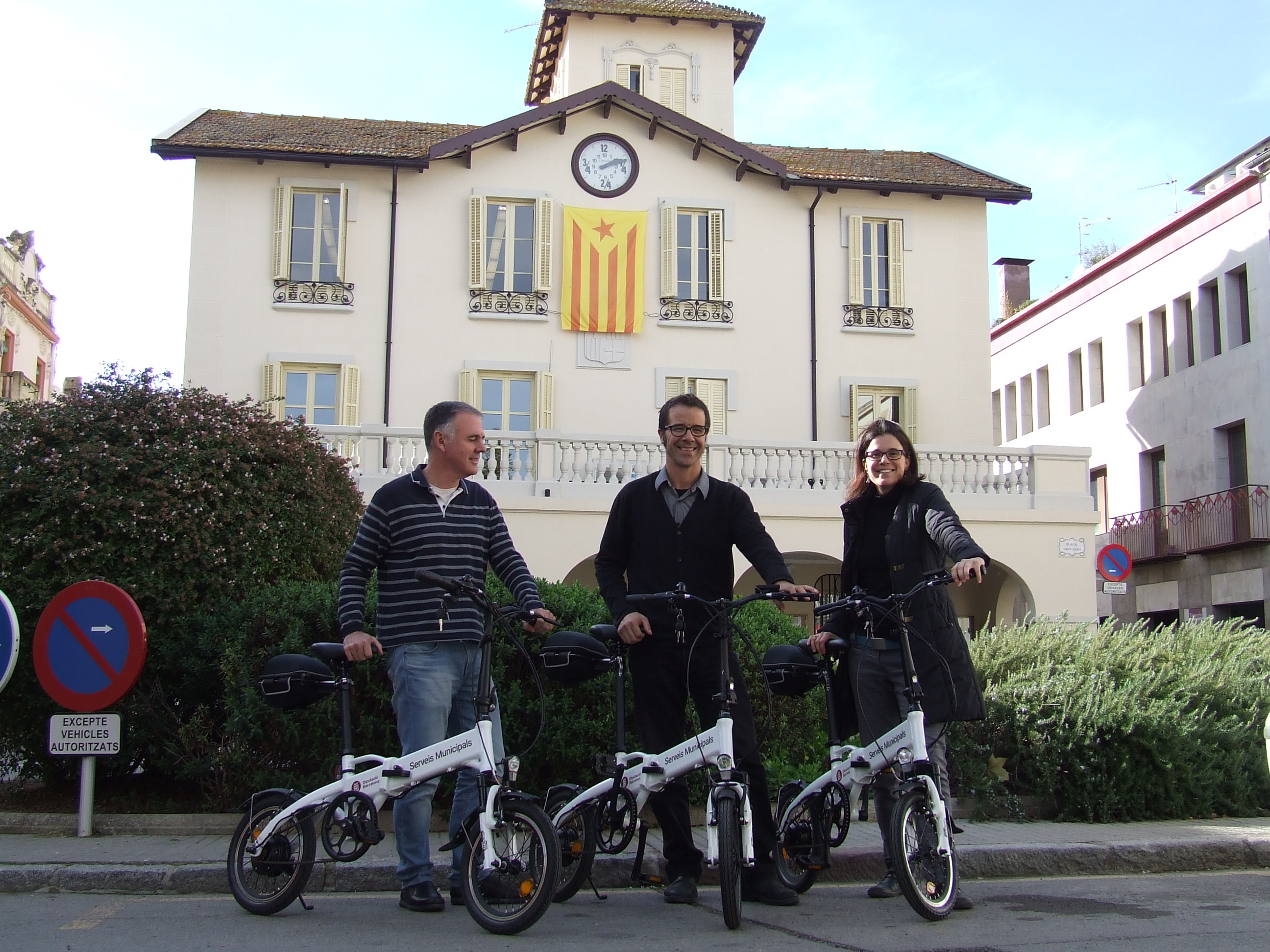 Les tres bicicletes que faran servir els treballadors municipals