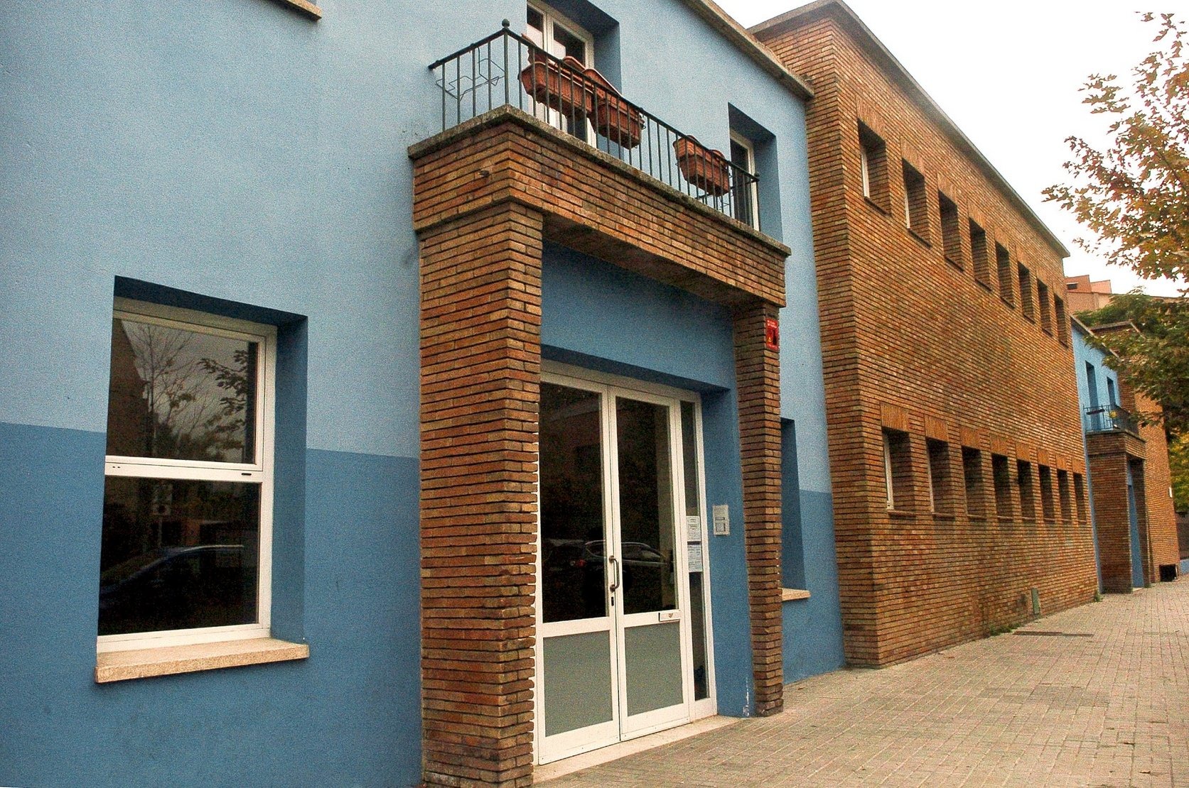 L'edifici de l'institut Granollers a l'antiga escola Fàtima, al barri Congost
