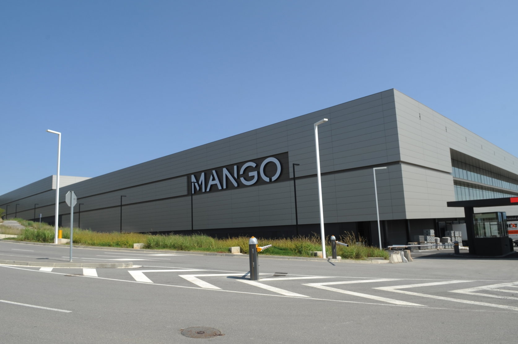 Les instal·lacions de Mango a Can Montcau en una imatge d'arxiu