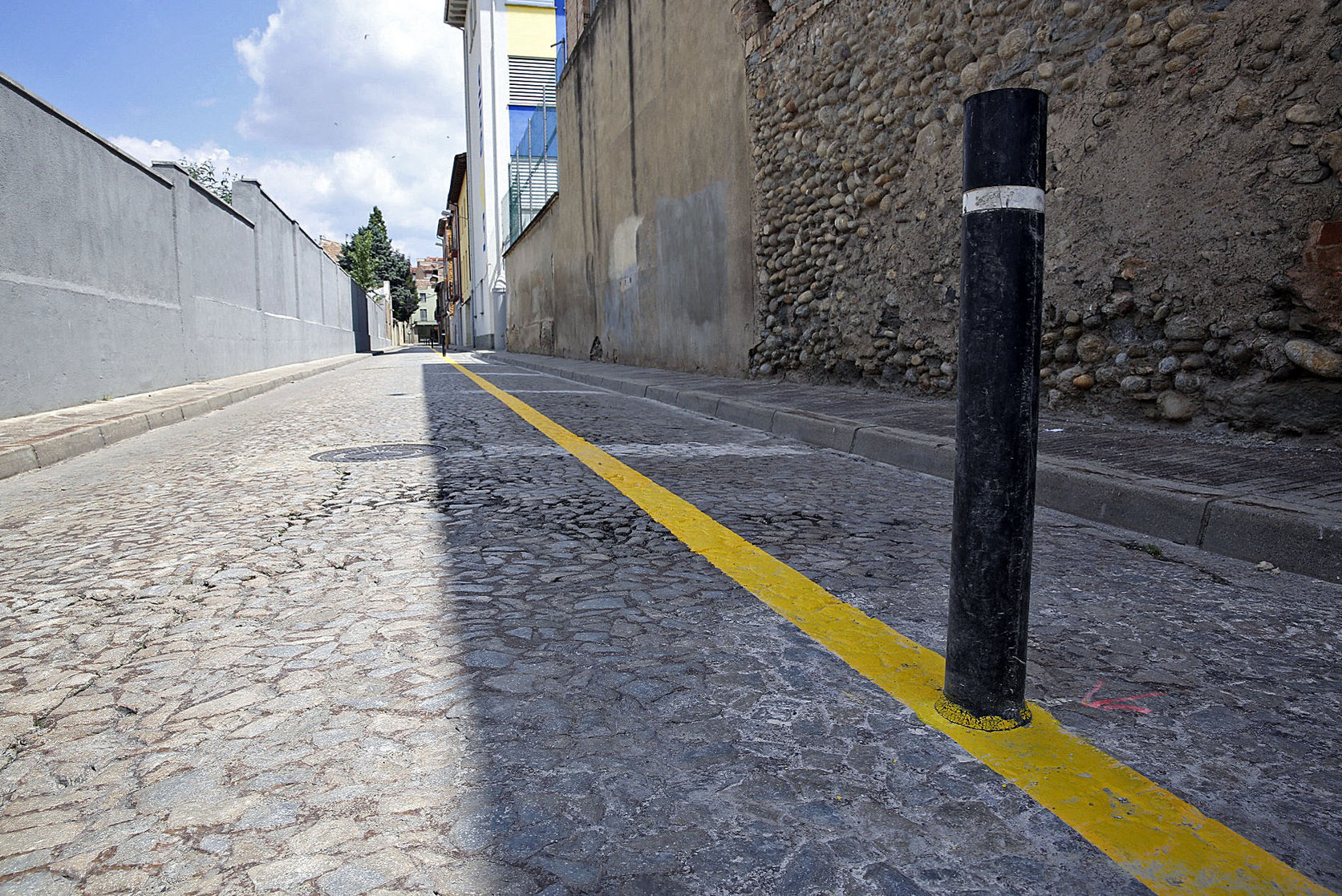 Fa un temps ja es van suprimir aparcaments al carrer Sant Antoni