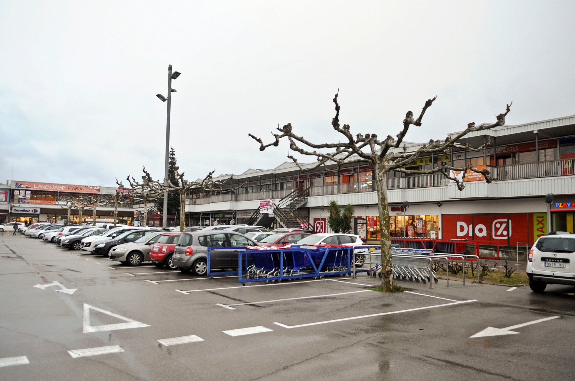 El centre comercial Sant Jordi, on es vol situar el mercat