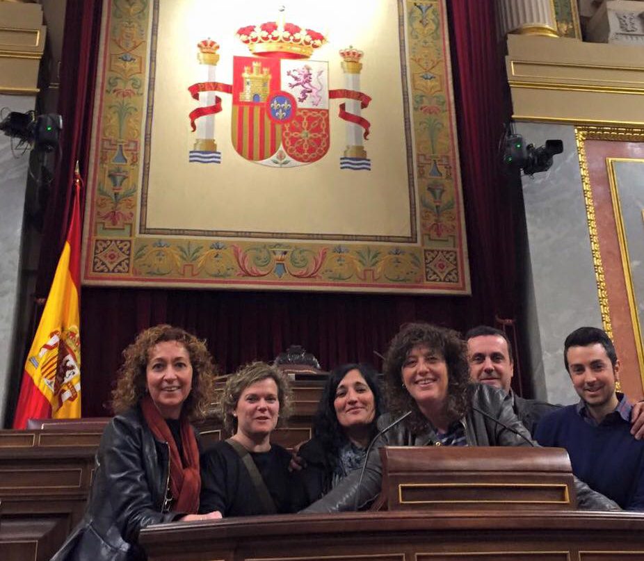 Diputats i regidors osonencs i ripollesos des de la tribuna del Congrés dels Diputats a Madrid