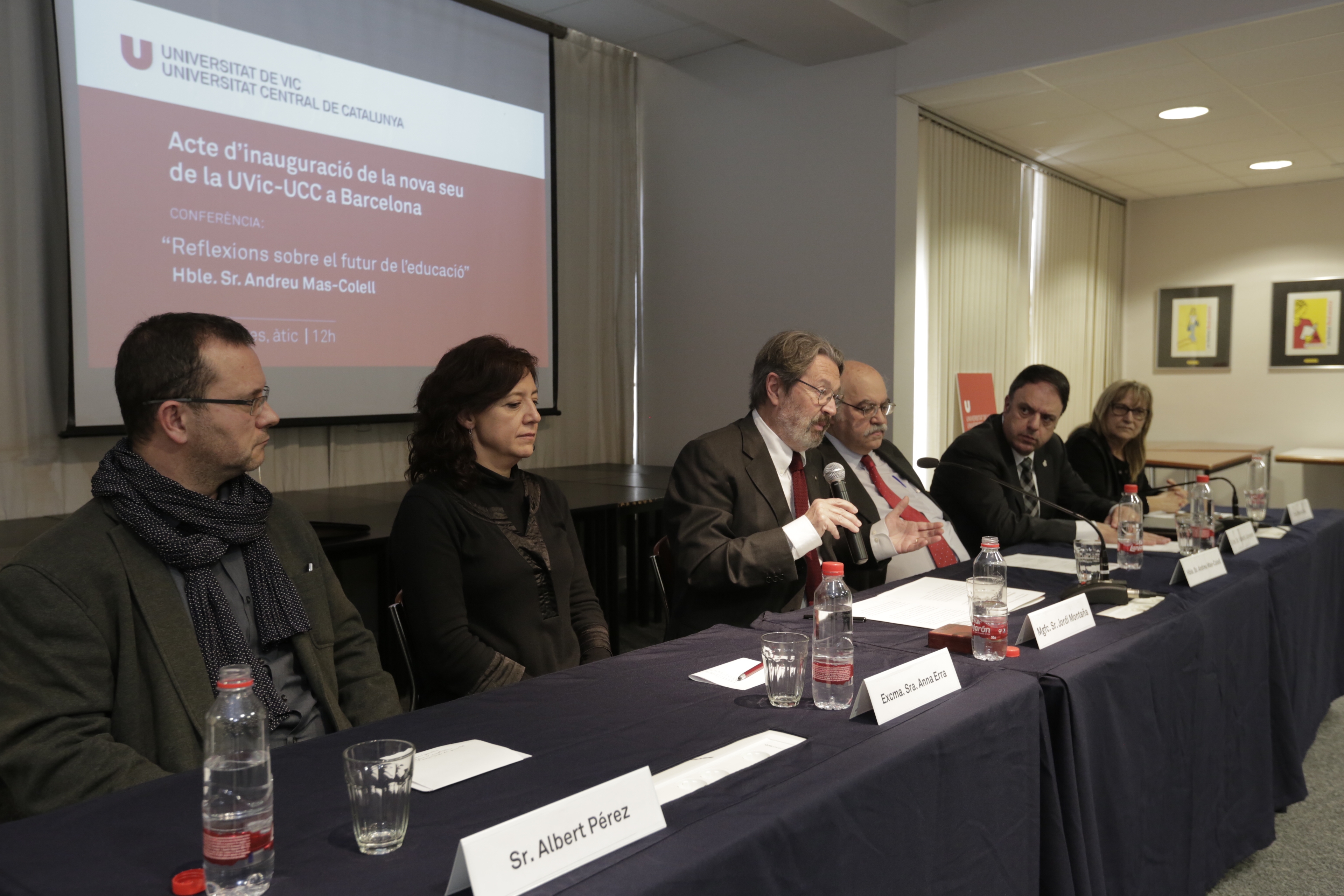 Albert Pérez, Anna Erra, Jordi Montaña, Andreu Mas-Colell,Valentí Junyent i Mercè Jou
