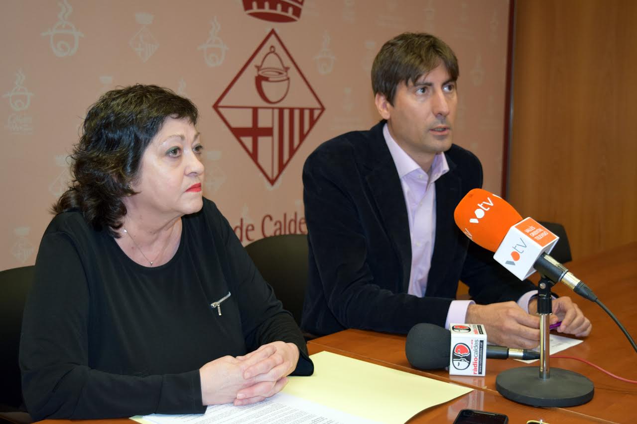 La regidora Pilar Aznar i l'alcalde, Jordi Solé, han presentat el programa de lloguer social i assequible
