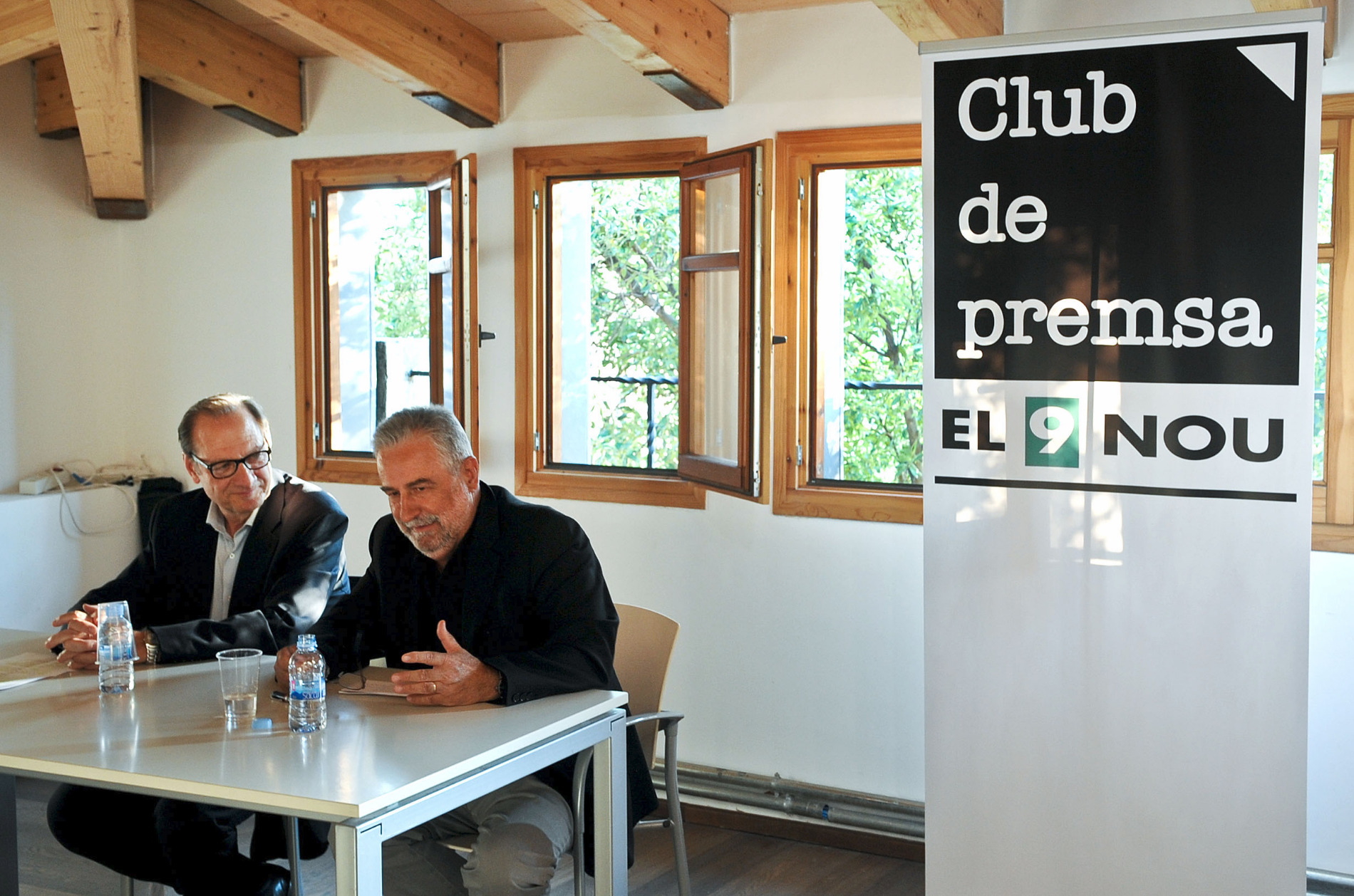 Rafel Nadal amb el director general d'EL 9 NOU durant el Club de Premsa de dimarts a la Garriga