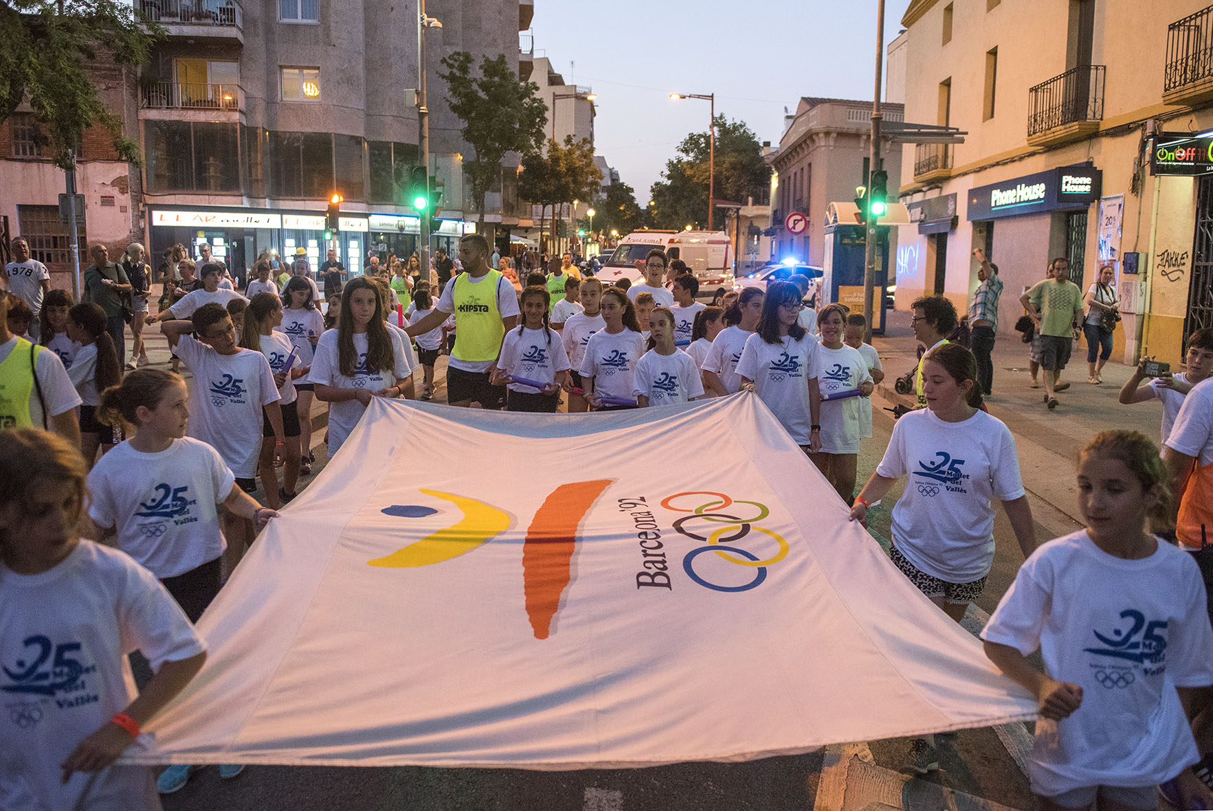 Durant la festa es va recórrer part de l'itinerari que va fer la torxa olímpica pels carrers de la ciutat