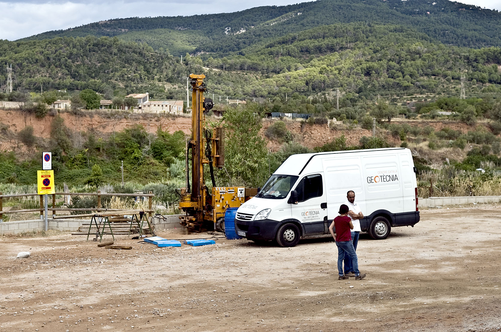 La construcció de l'aparcament ha començat amb les prospeccions del terreny aquesta setmana