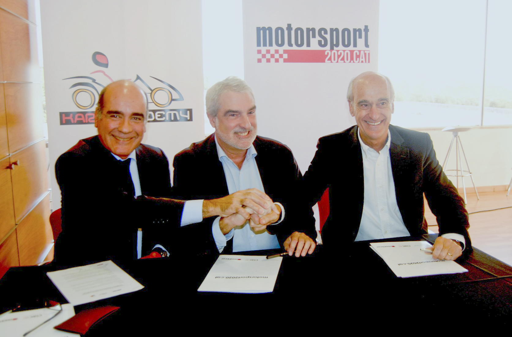 D'esquerra a dreta, Carles Grasas (STA), Joan Ollé (federació catalana) i Vicenç Aguilera, president del Circuit