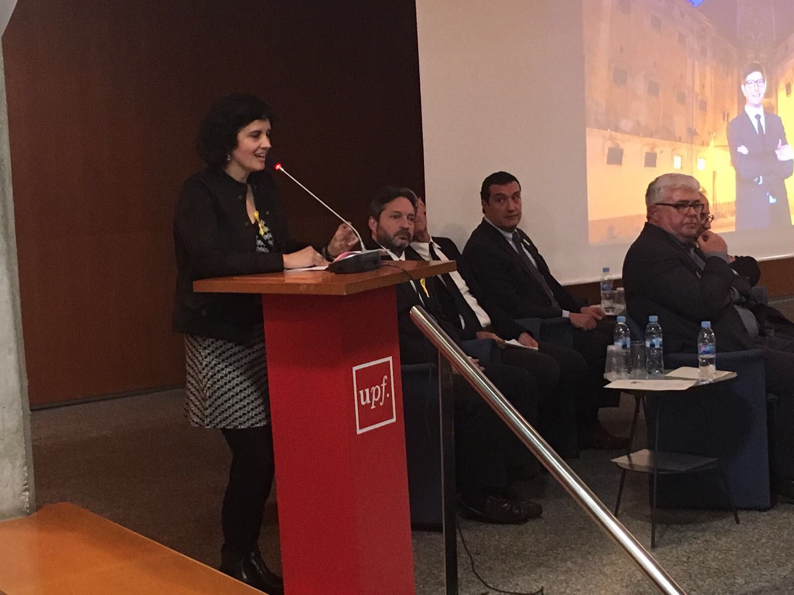 AnnaMarta Roca en el moment d'intervenir a l'acte de la Universitat Pompeu Fabra