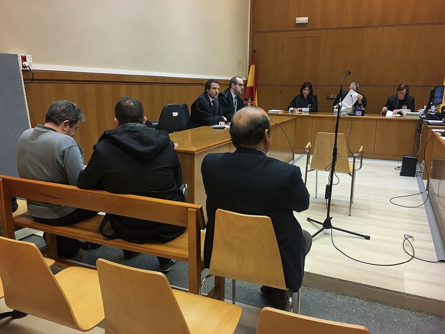 Fuentes, Hernando i Mulleras durant el judici de dimarts a l'Audiència de Barcelona