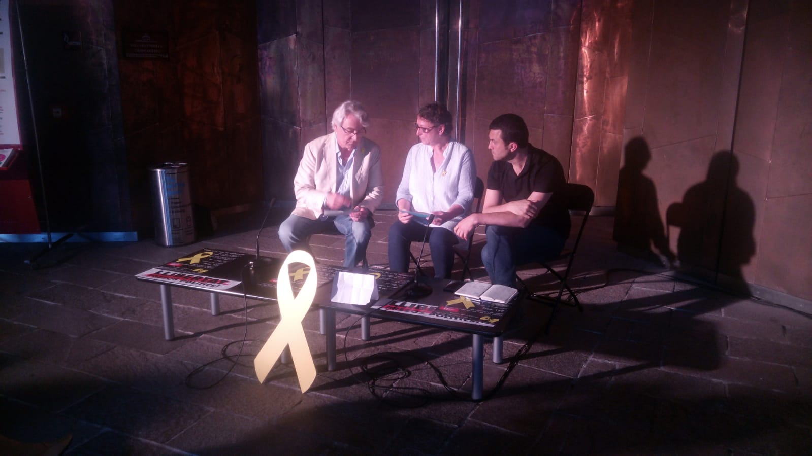 D'esquerra a dreta, Joan Colomo, Dolors Isart i Josep Vila, en la presentació d'aquest dimecres al vespre