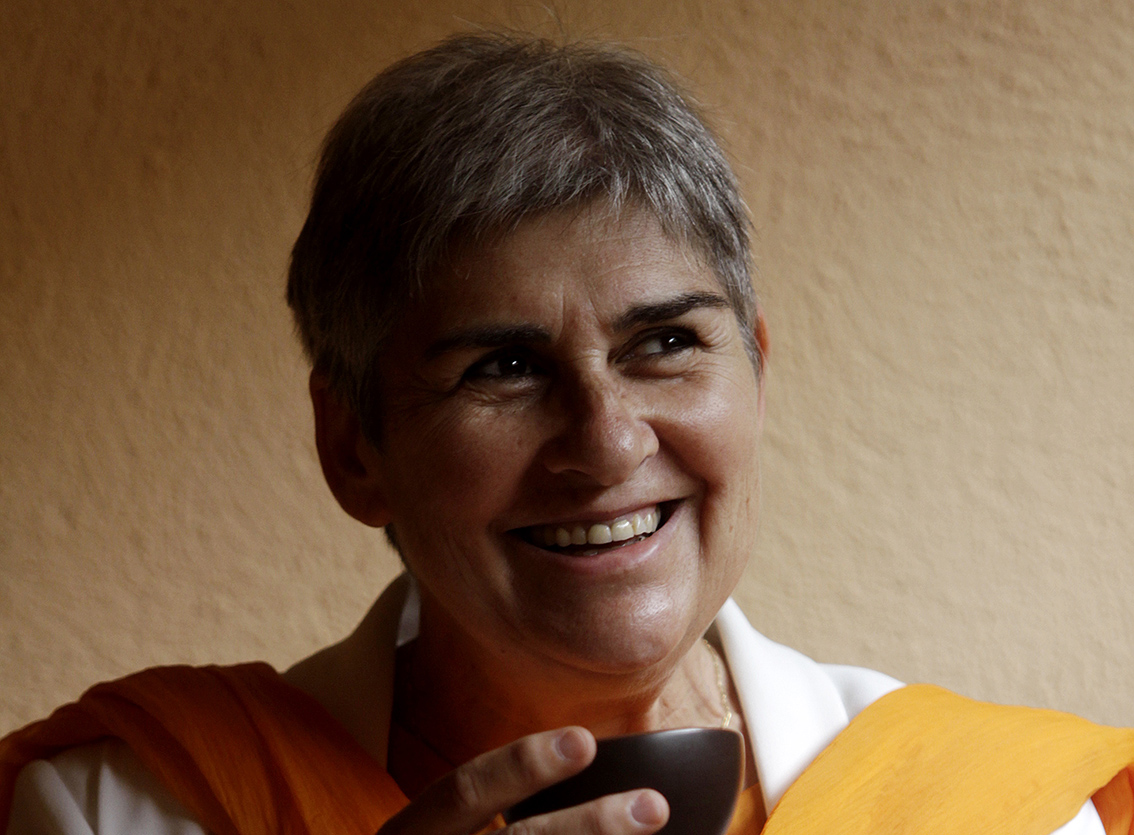 Victòria Azón, Fundadora del Centre Yoga Ashram