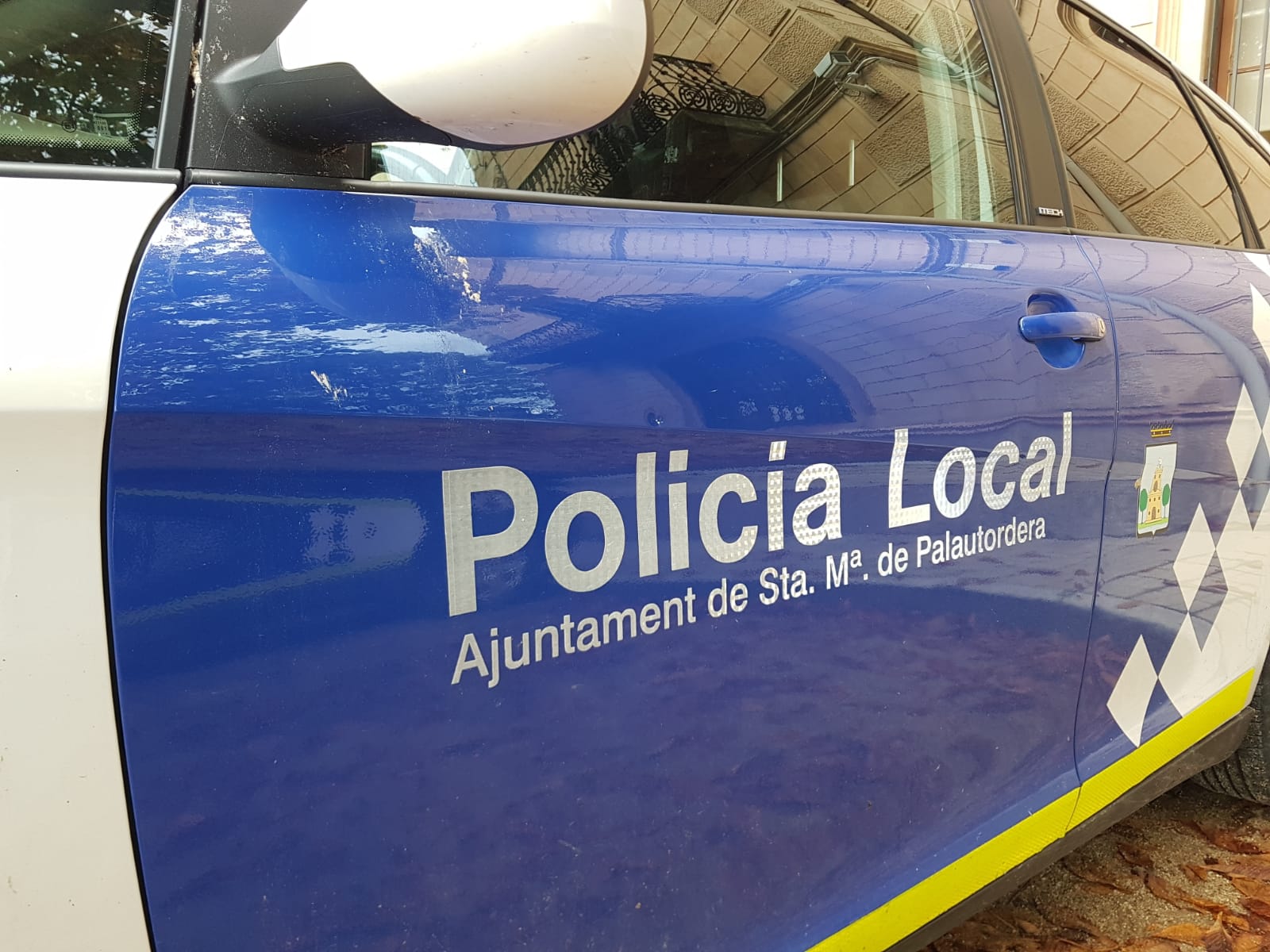 Un vehicle policial de Palautordera