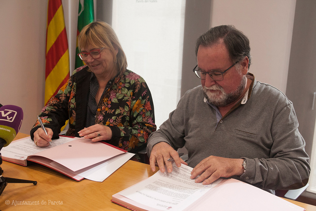 Mercè Llauradó i Francesc Juzgado han firmat el convenii
