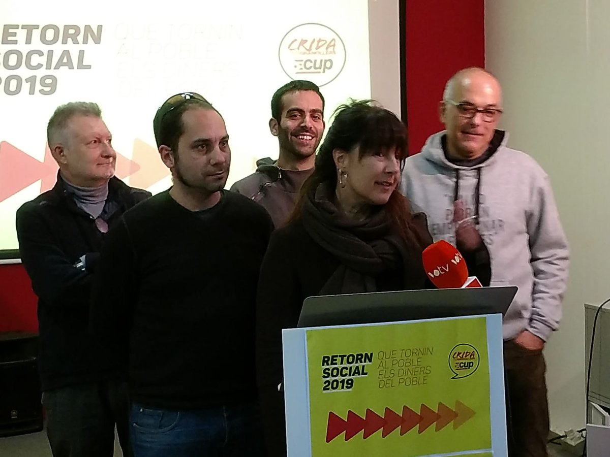 Els regidors i altres membres de la CUP de Granollers van presentar la campanya