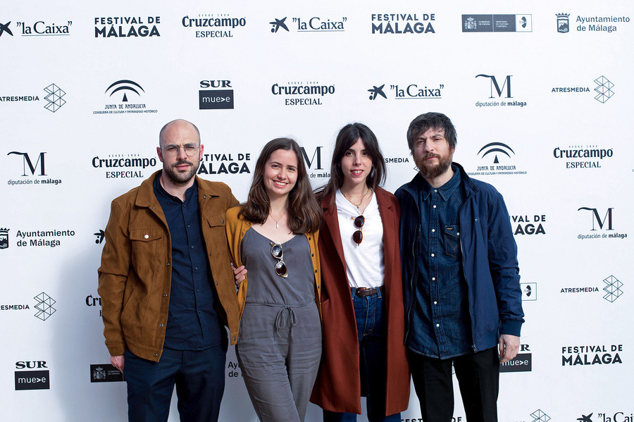 D’esquerra a dreta, al ‘photocall’ de Màlaga, Salvador Sunyer (Nanouk Films), Ivet Castelo, Marta Lallana i Raül ‘Refree’