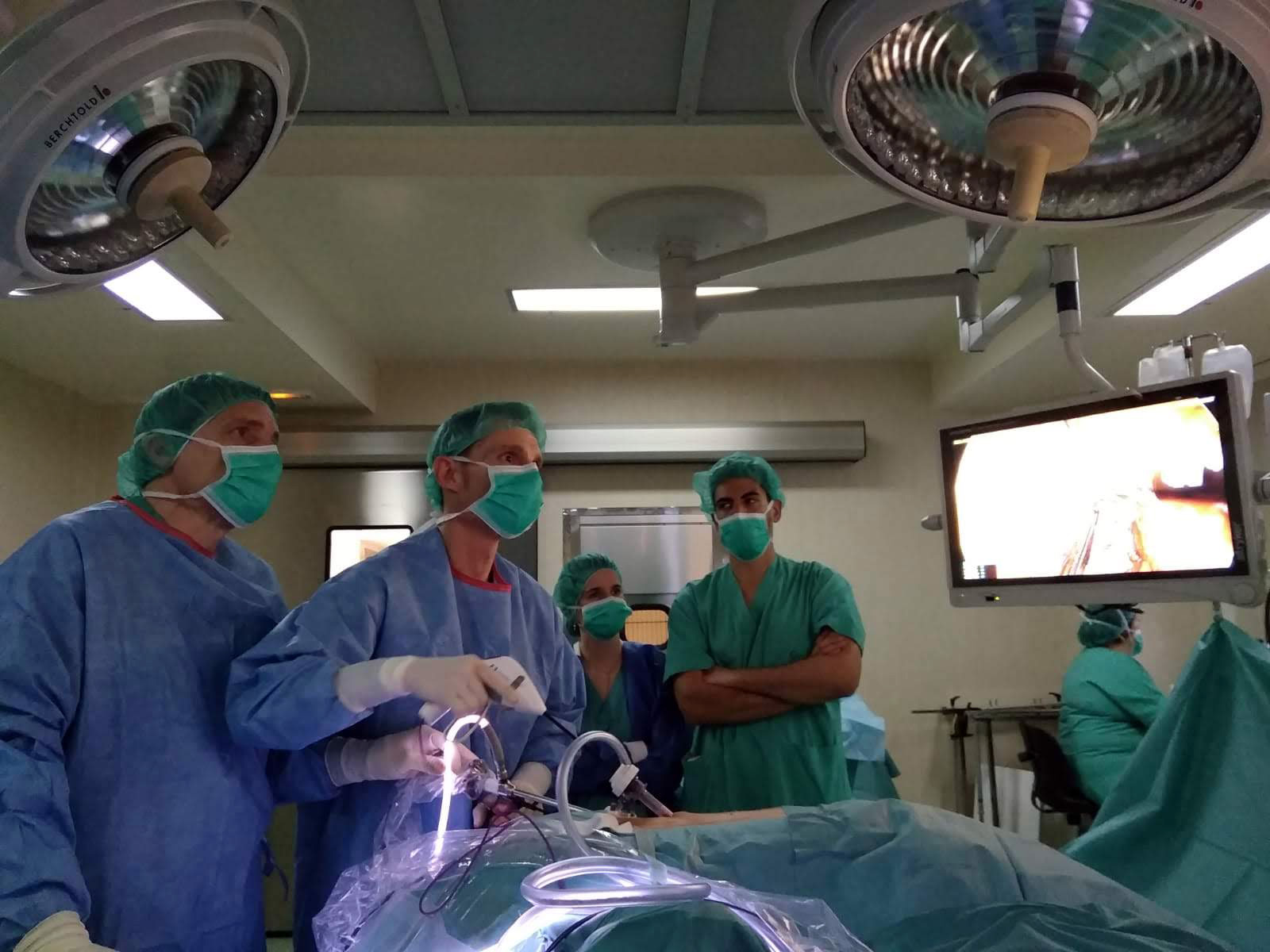 Una operació quirúrgica a l'Hospital de Granollers