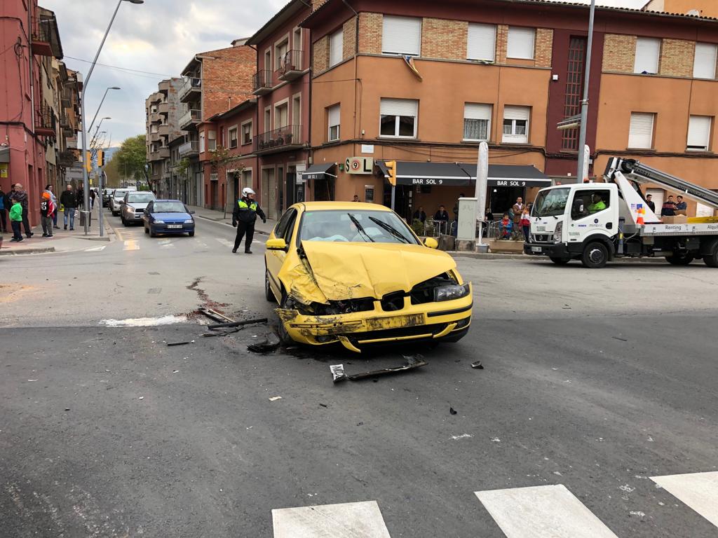 Un dels vehicles implicats en l'accident al passeig de la Generalitat
