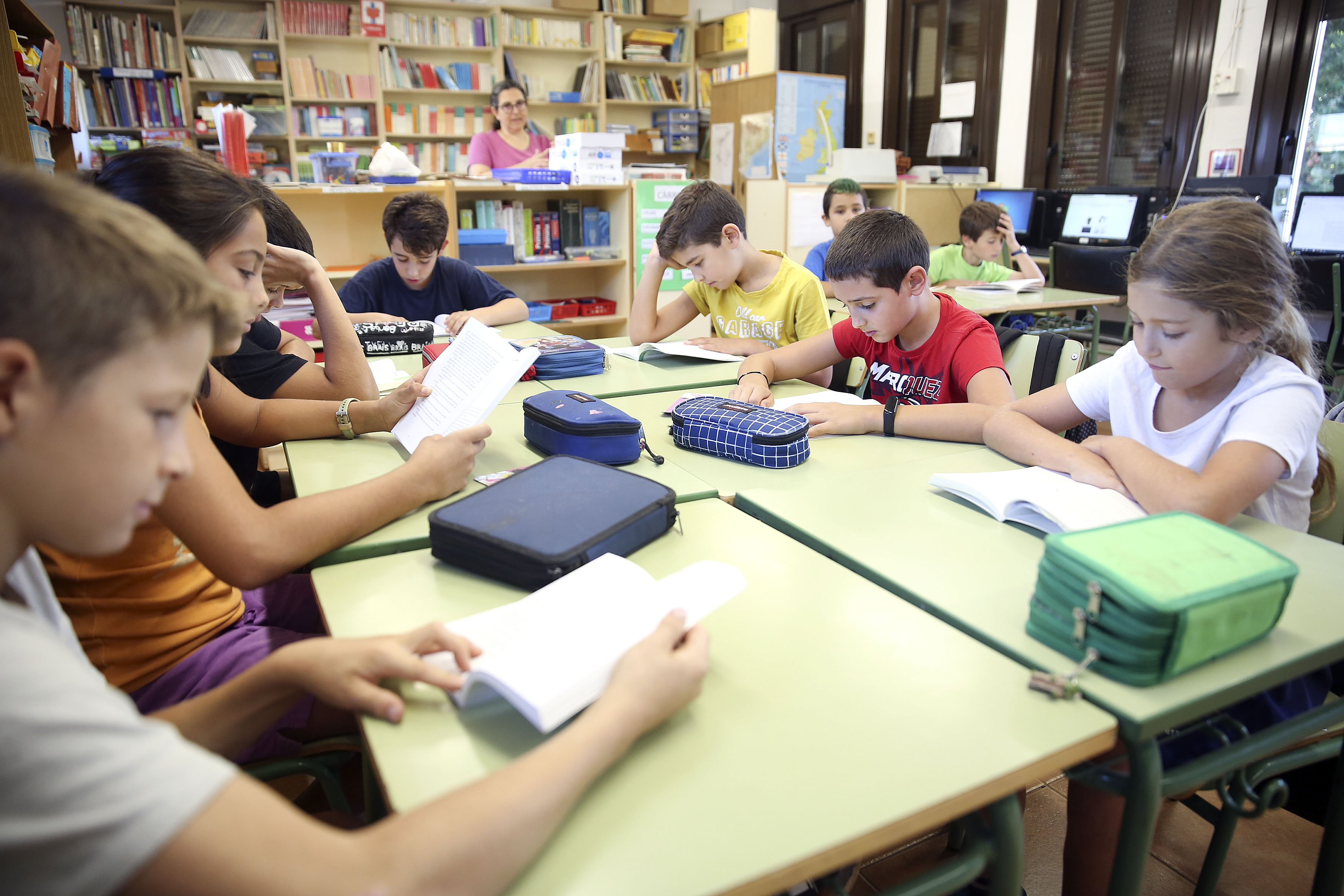 Alumnes de l’escola Les Roques de Vilanova, dijous passat al matí