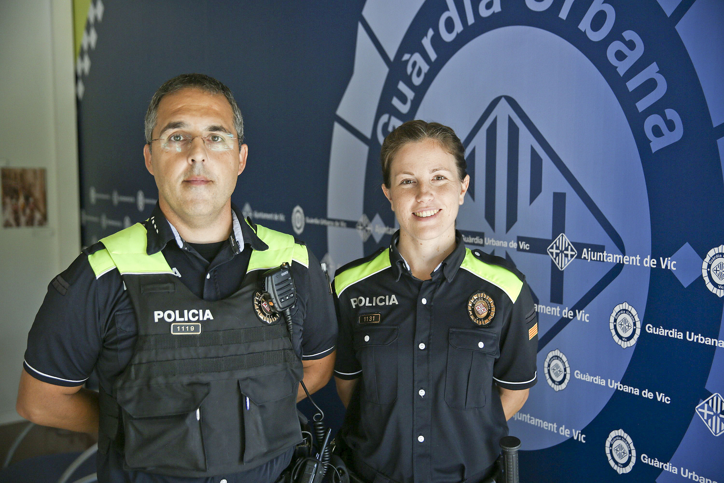 Òscar López i Laura Ramos, just després de rebre el reconeixement per la seva feina
