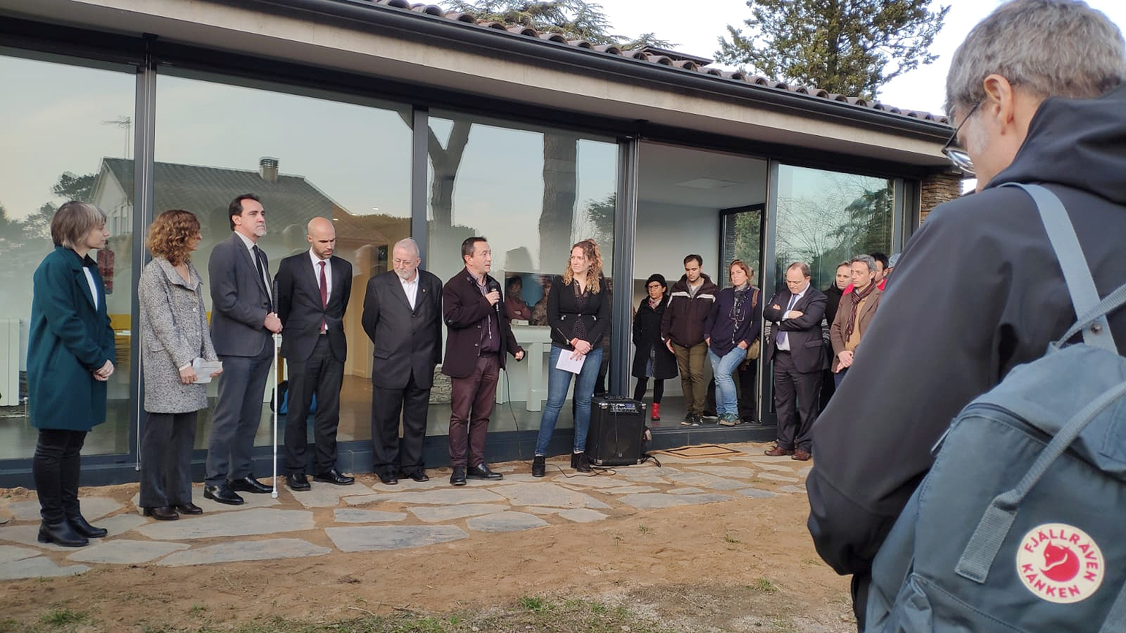 Autoritats de la comarca a la inauguració de la nova llar residència Lluïsa Oller