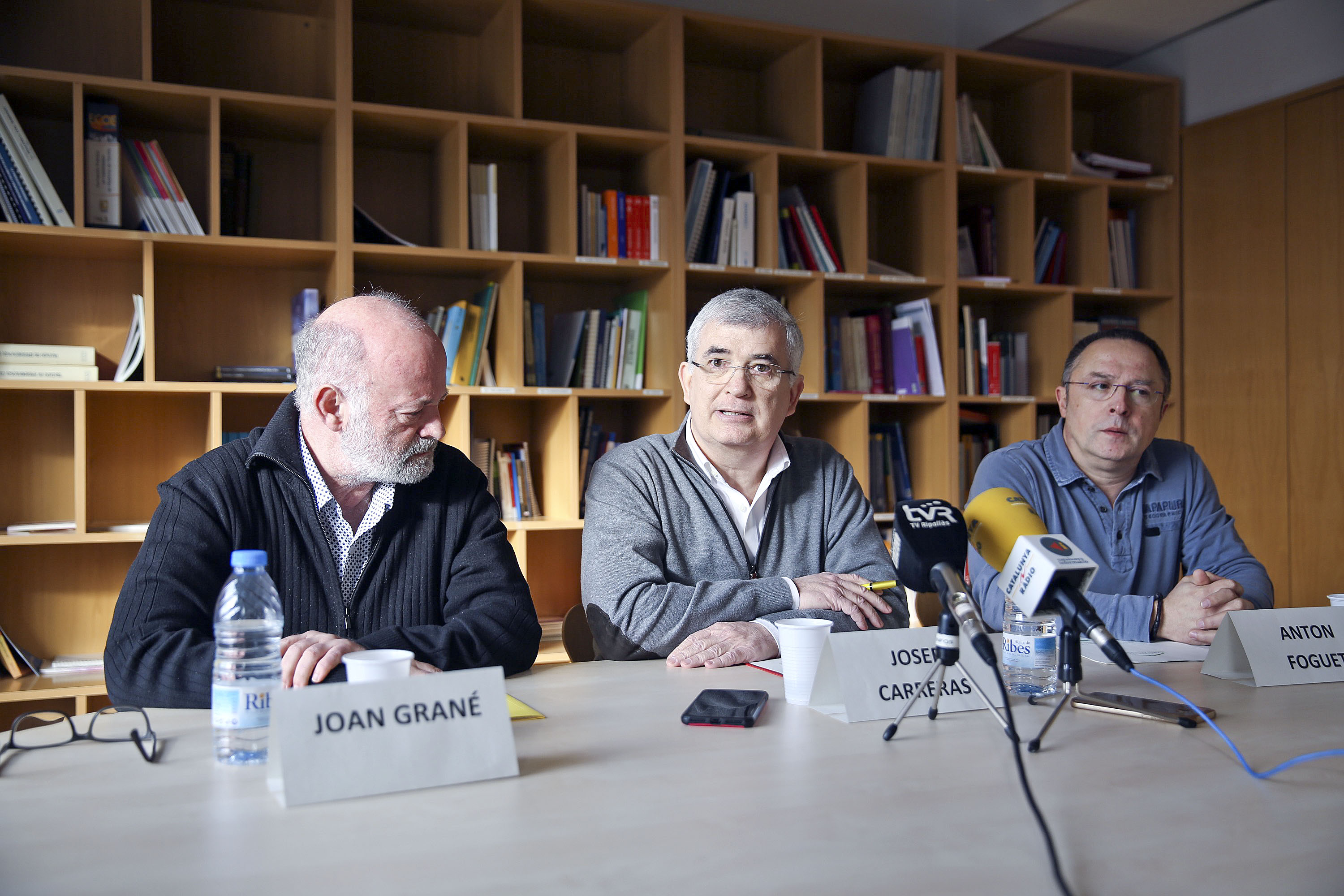 Joan Granés, Josep Carreras i Anton Foguet, dimecres durant la presentació del nou servei de pediatria
