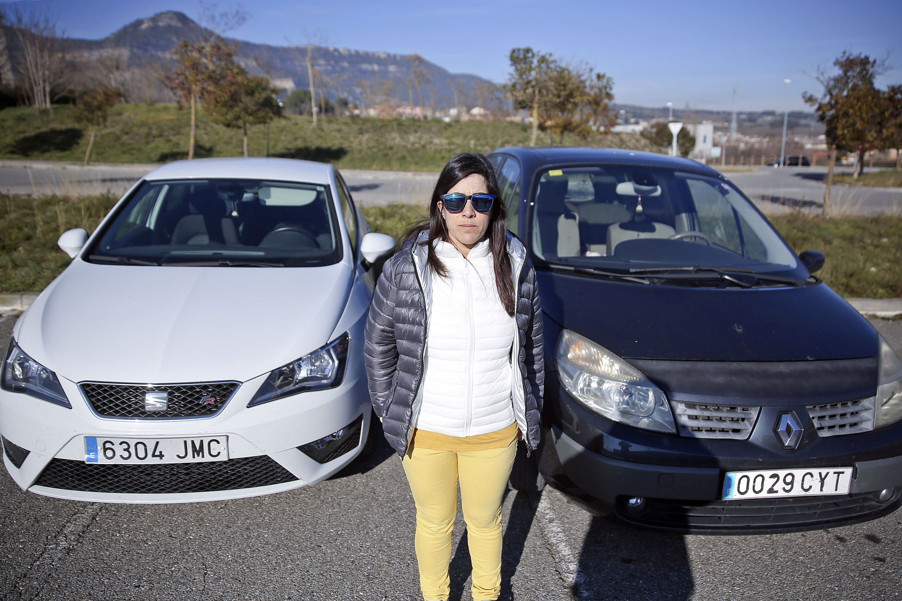 Cristina Naranjo ha hagut de canviar el cotxe que utilitzava per anar a treballar a Barcelona per l’altre que té a casa