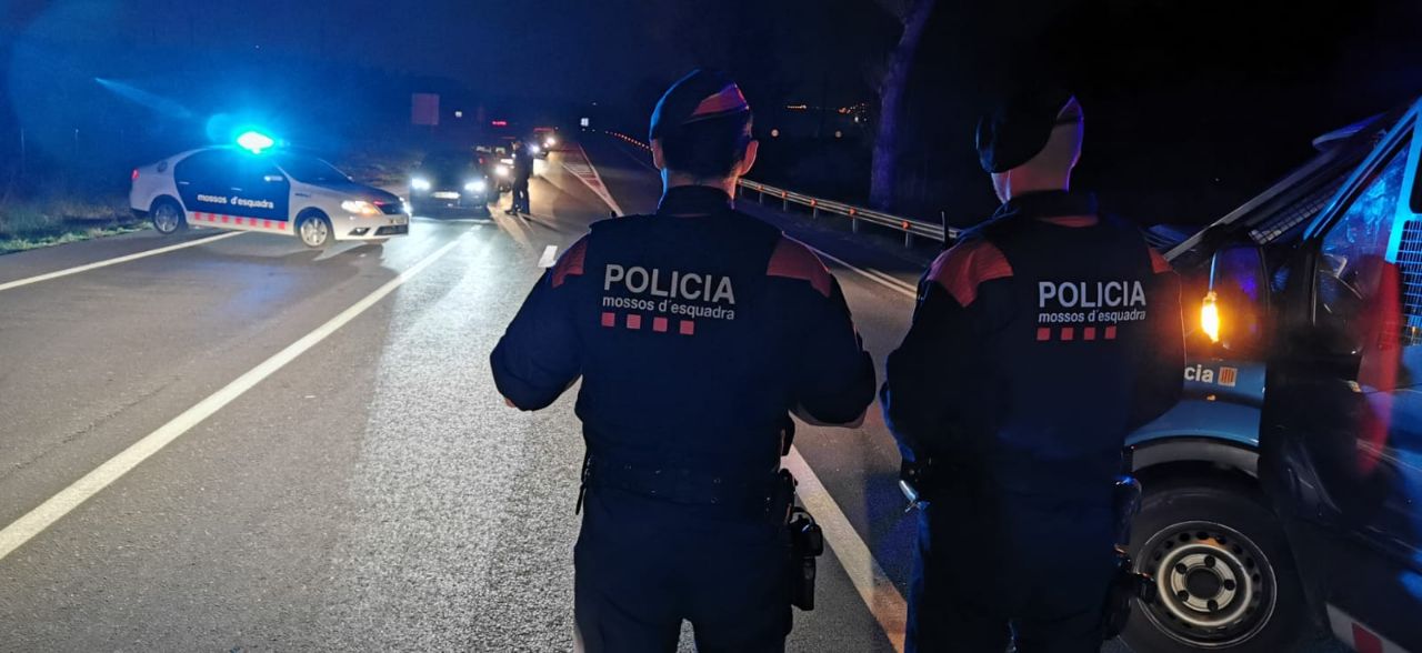 Imatge d'un dispositiu de Mossos