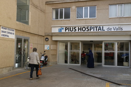 Entrada principal al Pius Hospital de Valls