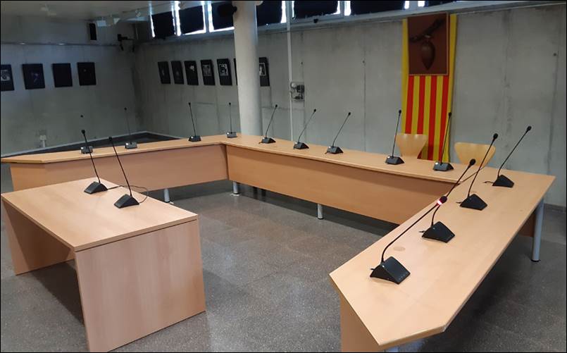 Sala de plens de l'Ajuntament de l'Ametlla del Vallès