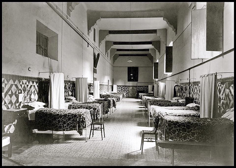 Hospital de la Santa Creu a mitjans del segle passat