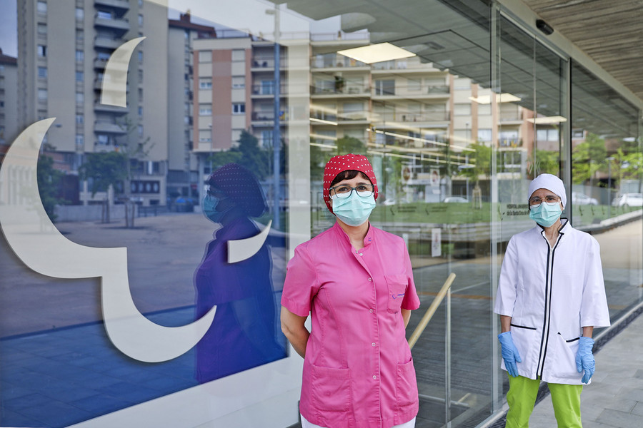 Serra i Guiteras, dimarts al matí a la porta de l’Hospital Universitari de la Santa Creu
