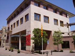 L'edifici de l'Ajuntament de Caldes en una imatge d'arxiu