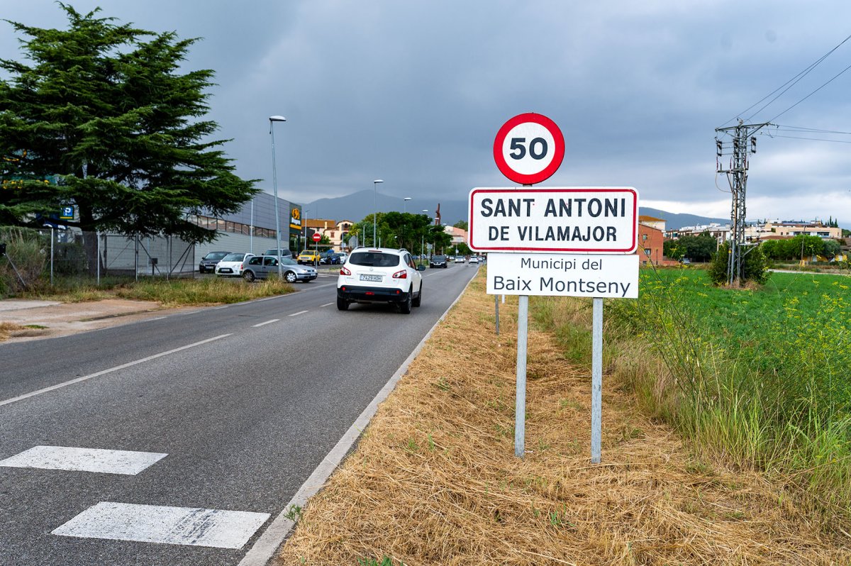 Sant Antoni ha estat el primer municipi del Baix Montseny en posa un cartell a l'entrada del poble amb el nom de la proposta de comarca