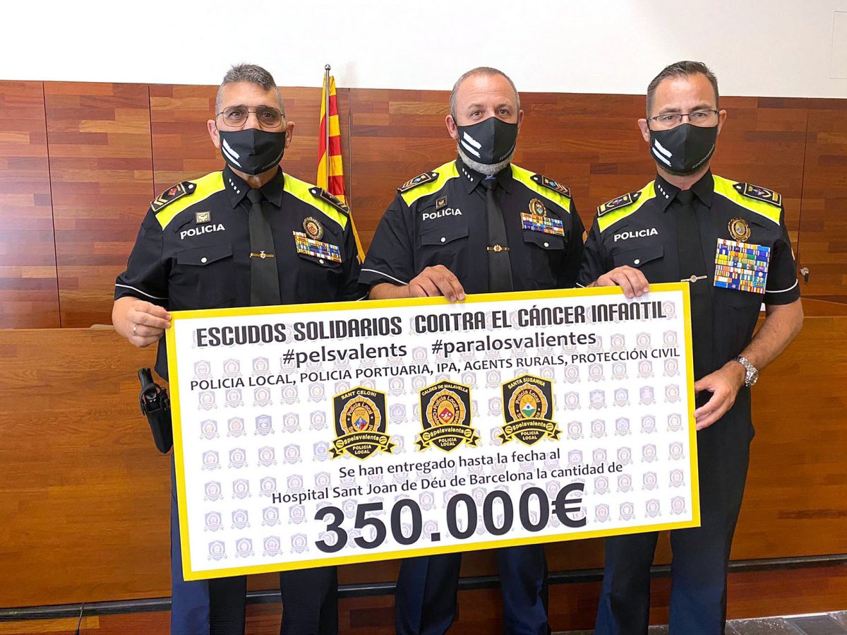 La campanya Escuts solidaris pels valents ha lliurat ja 350.000 euros, una xifra que creixerà amb la venda de mascaretes