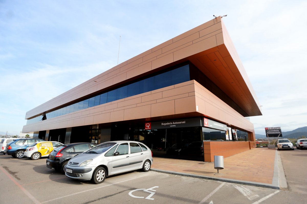 El punt de servei s'instal·larà a l'edifici d'oficines del sector comercial Iveco