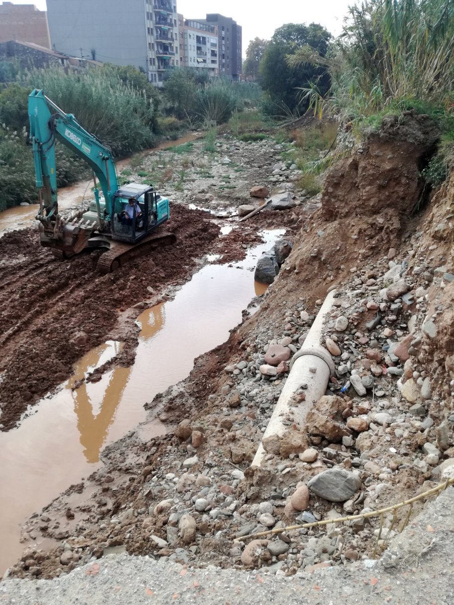 Les obres de reparació de la claveguera