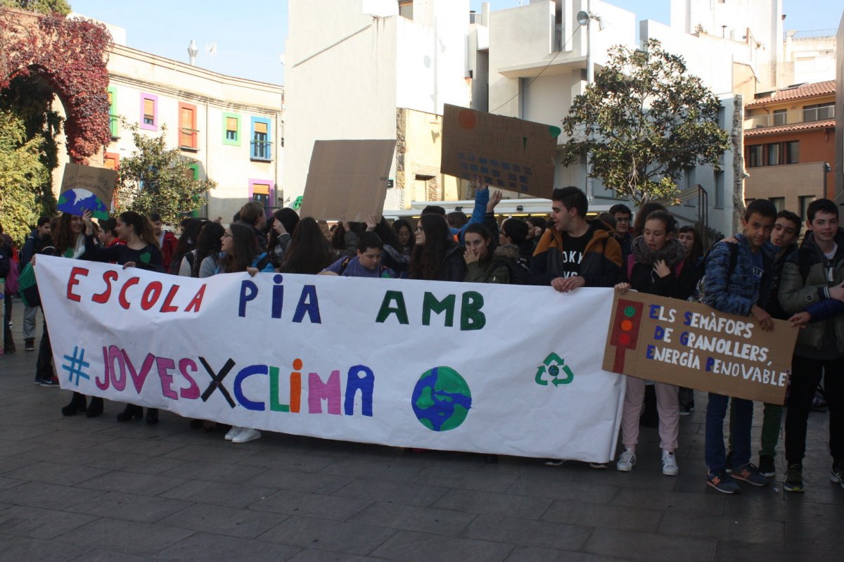 Concentració a Granollers l'any 2015 de grups de joves per lluitar contra el canvi climàtic
