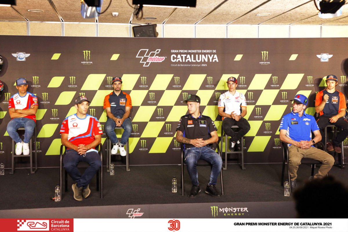 Els pilots de MotoGP es mostren il·lusionats davant del retorn del públic al Circuit