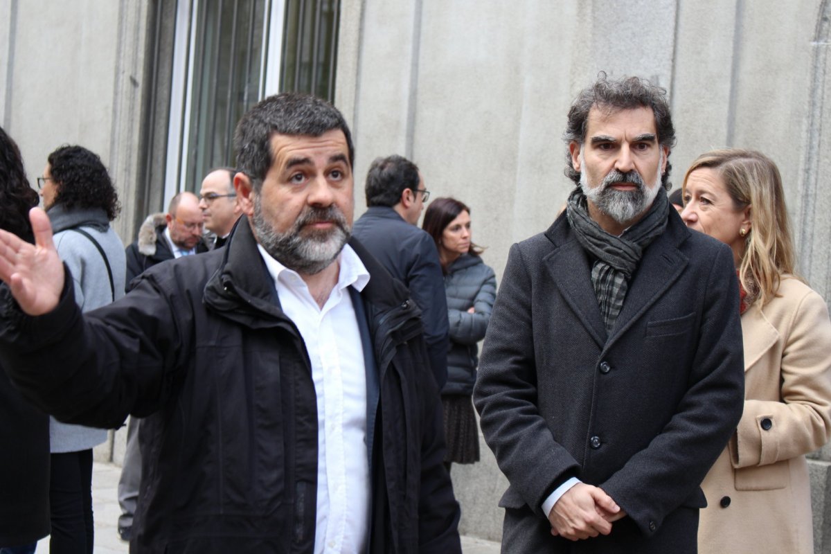 Jordi Cuixart amb Jordi Sánchez, durant els judicis a Madrid