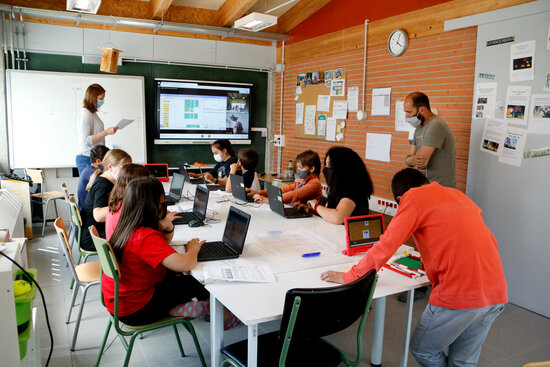 Alumnes de quart a sisè de l'escola de l'Estany