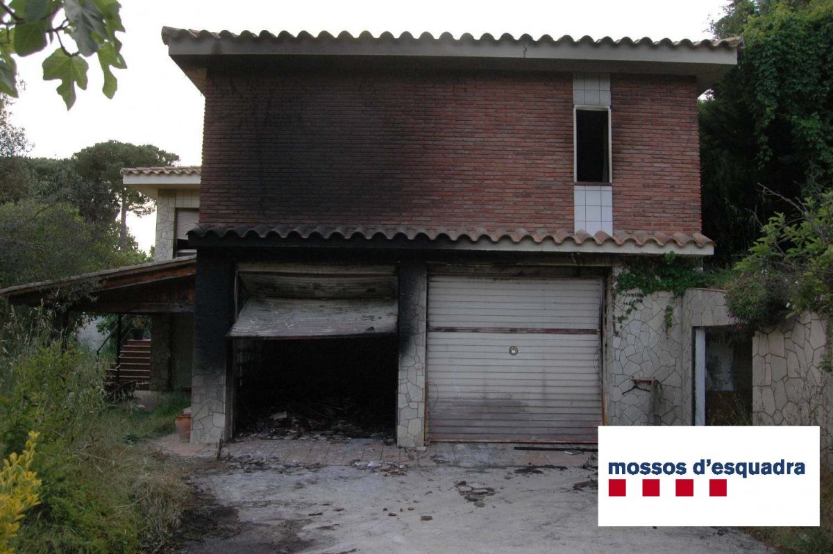 Una casa de Vallromanes on també es va trobar una plantació després d'un incendi