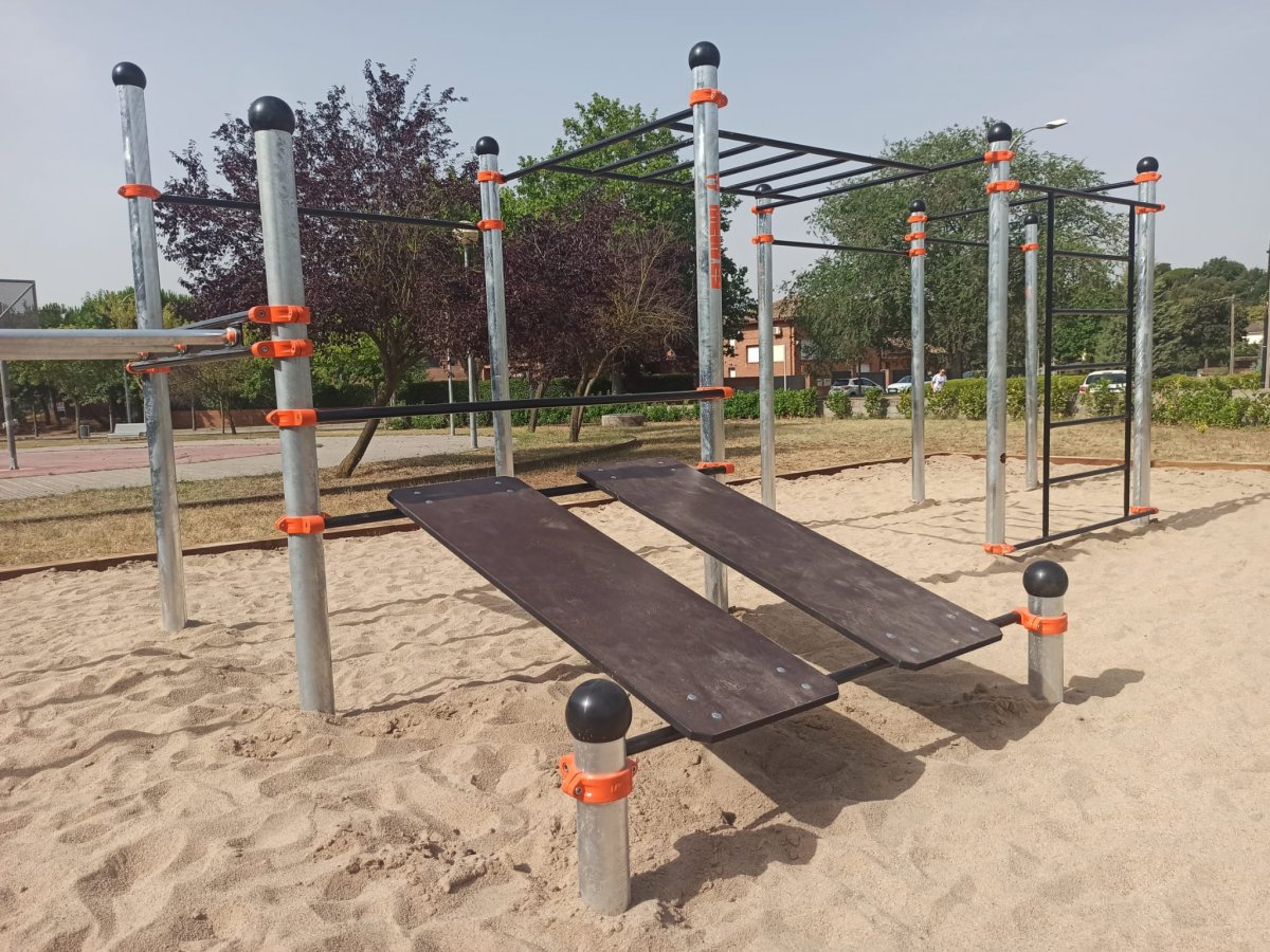 El parc disposa de diferents elements d'entrenament