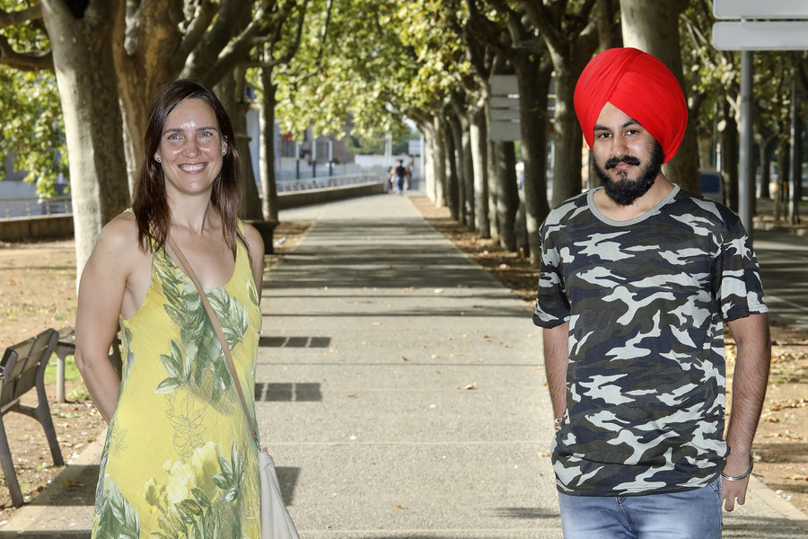 Sílvia Carré i Kirpal Singh, menotra i mentorat, dimecres al parc Balmes de Vic