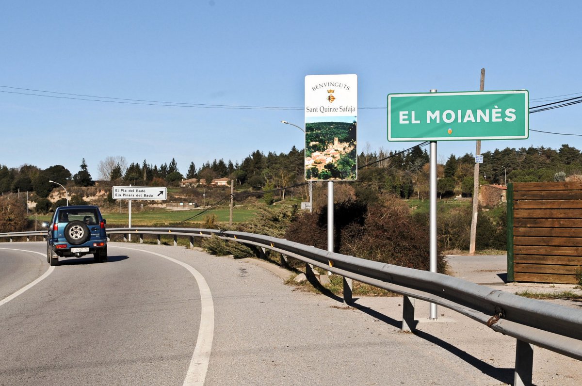 Senyal de trànsit a l'entrada al Moianès per la C-59 des del Vallès Oriental